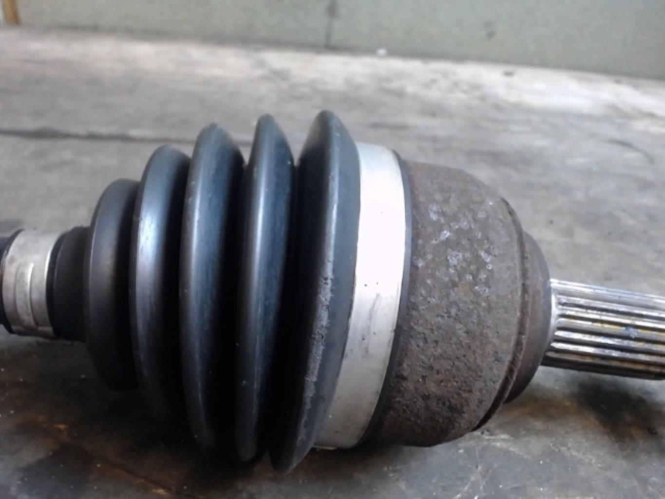 Image Cardan gauche (transmission) - NISSAN MICRA 3