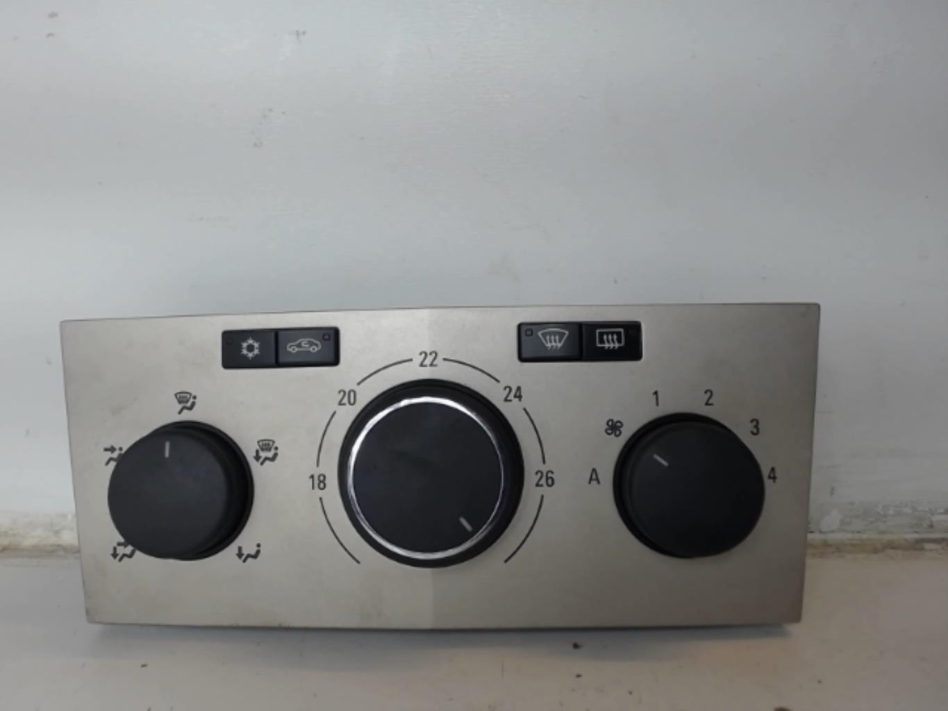 Commande chauffage OPEL ASTRA H PHASE 2 Essence - 1