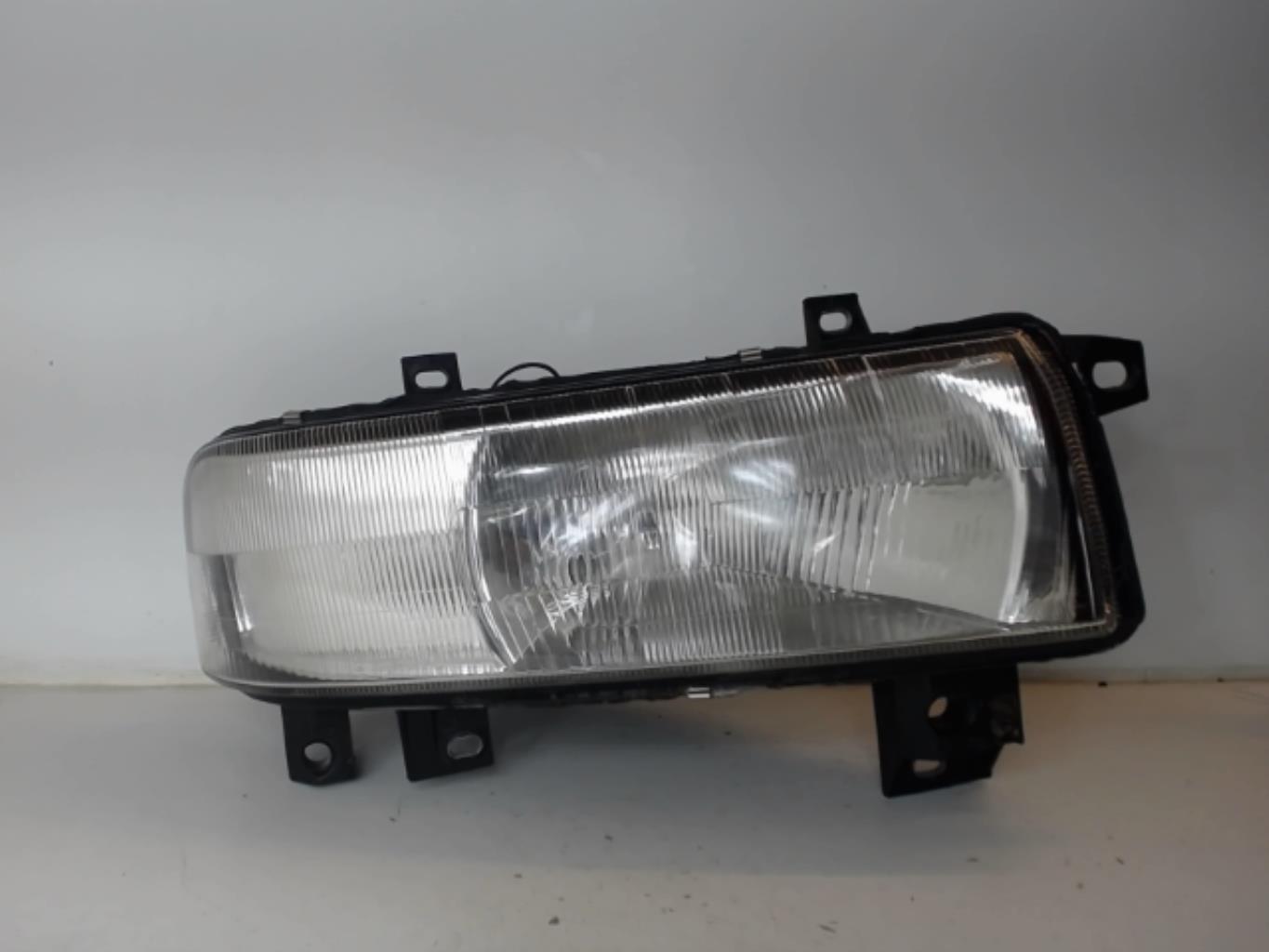 Image Optique avant principal droit (feux)(phare) - RENAULT MASTER 2