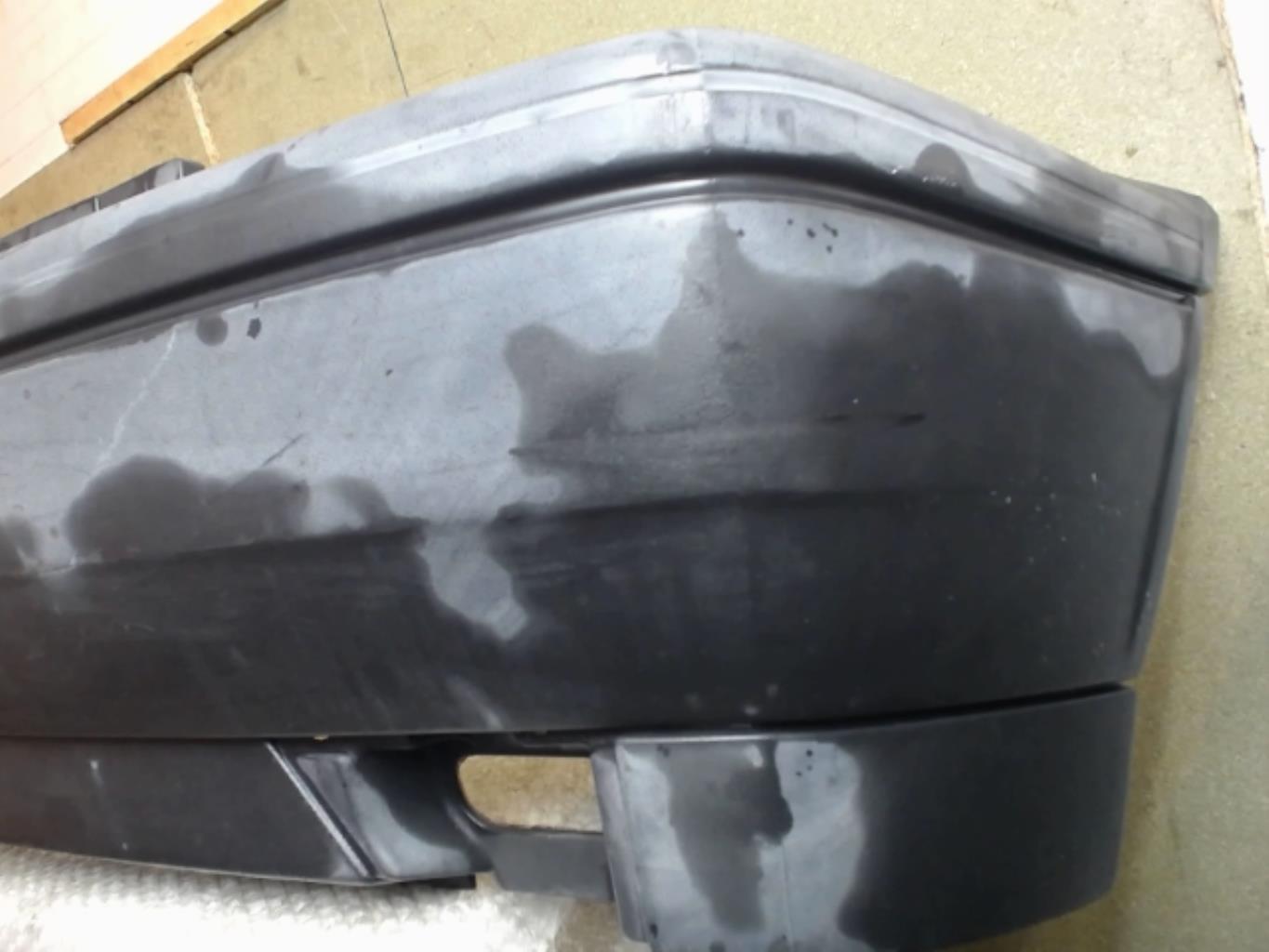 Image Pare choc arriere - VOLKSWAGEN GOLF 3