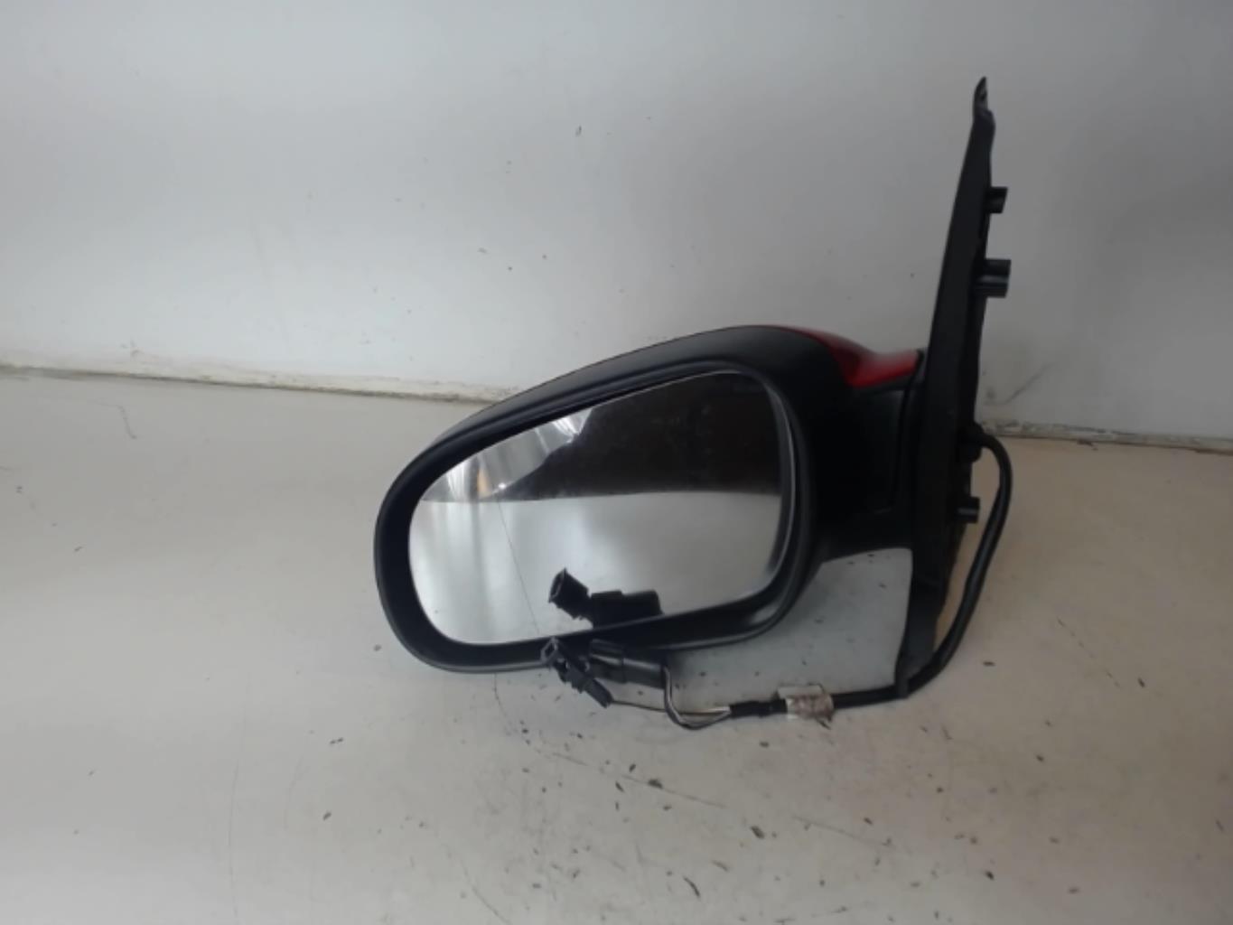Retroviseur gauche VOLKSWAGEN FOX  - 1
