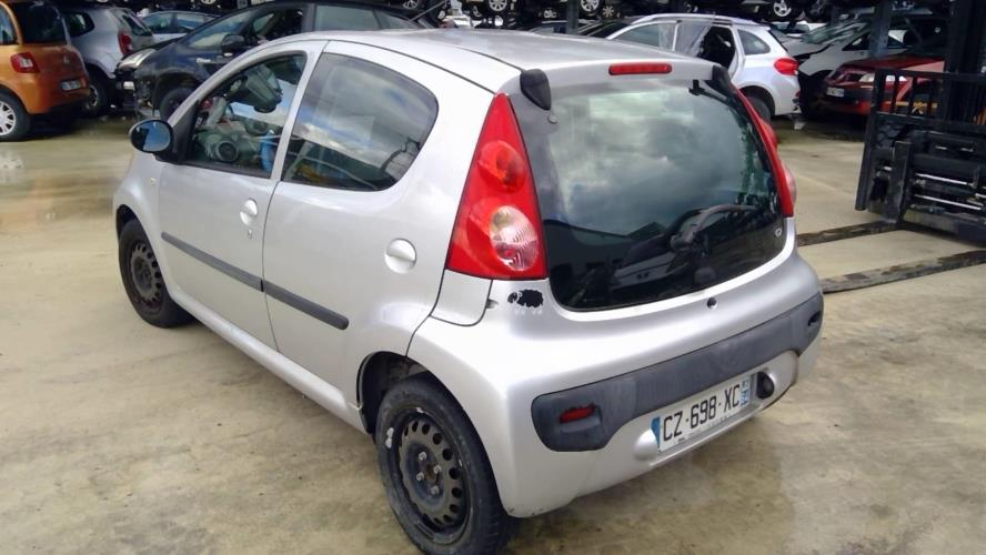 Image Trappe d'essence - PEUGEOT 107