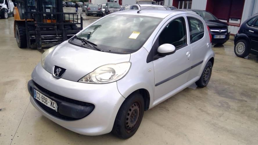 Image Trappe d'essence - PEUGEOT 107