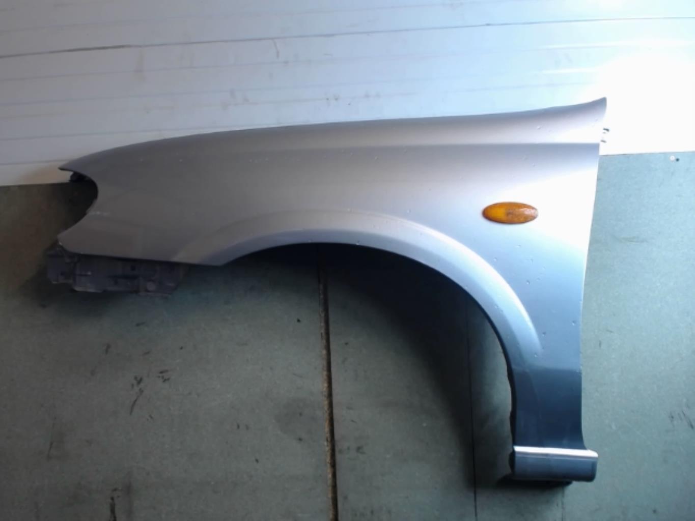 Parafango anteriore sinistro NISSAN ALMERA 2 PHASE 2 Diésel - 1