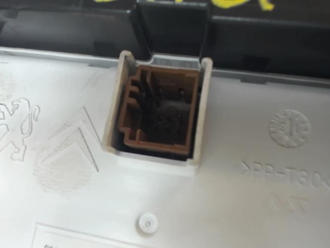 Image Compteur - PEUGEOT 3008 1