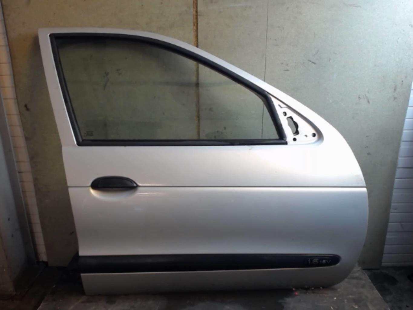 Portiera anteriore destra RENAULT MEGANE 1 PHASE 2 Gasolina - 1