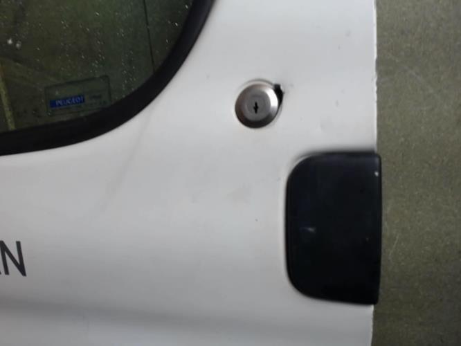 Porte Avant Gauche PEUGEOT PARTNER 1 PHASE 1 - Vert - Occasion - Garantie 6 Mois