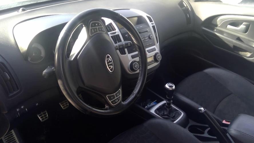 Image Porte avant droit - KIA CEE-D 1 SPORT WAGON