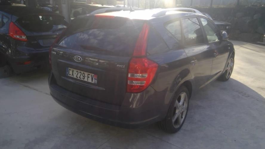 Image Porte avant droit - KIA CEE-D 1 SPORT WAGON