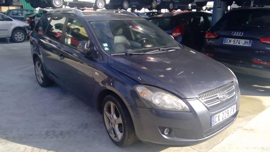 Image Porte avant droit - KIA CEE-D 1 SPORT WAGON