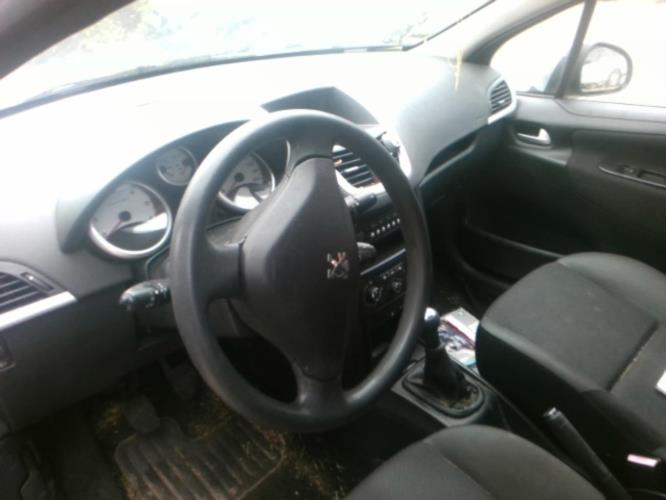 Image Feu arriere principal gauche (feux) - PEUGEOT 207