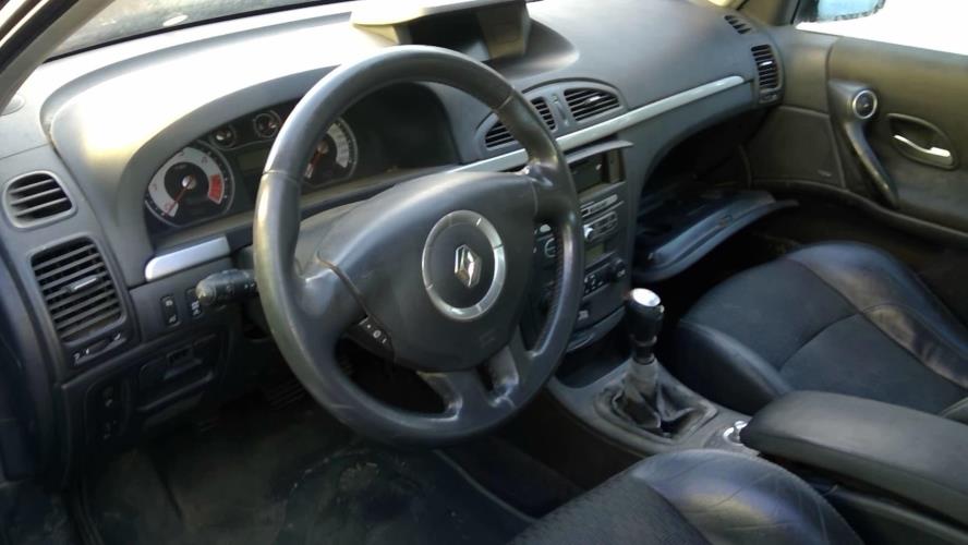 Image Malle/Hayon arriere - RENAULT LAGUNA 2