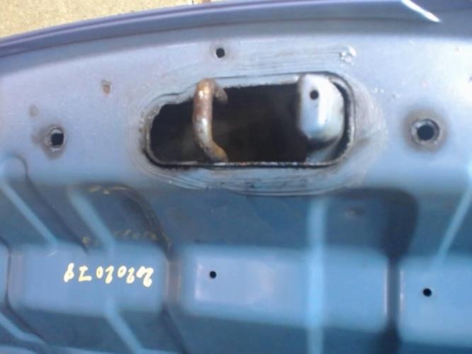 Image Capot - NISSAN MICRA 3