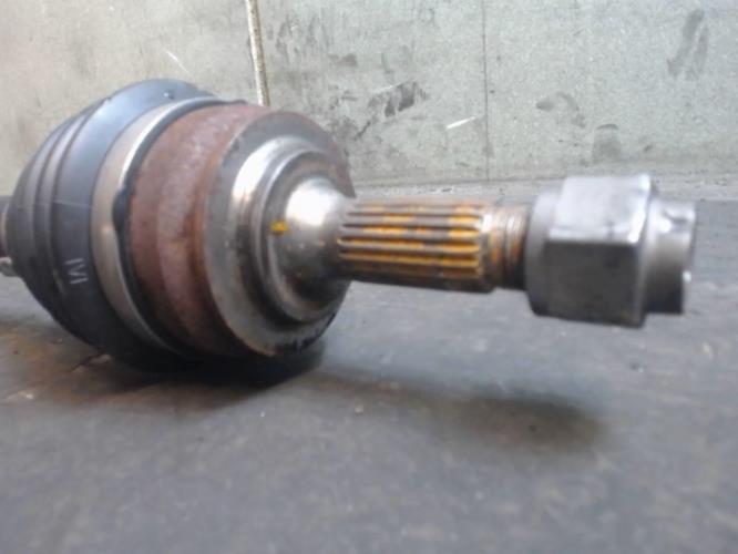 Image Cardan droit (transmission) - PEUGEOT 208 1
