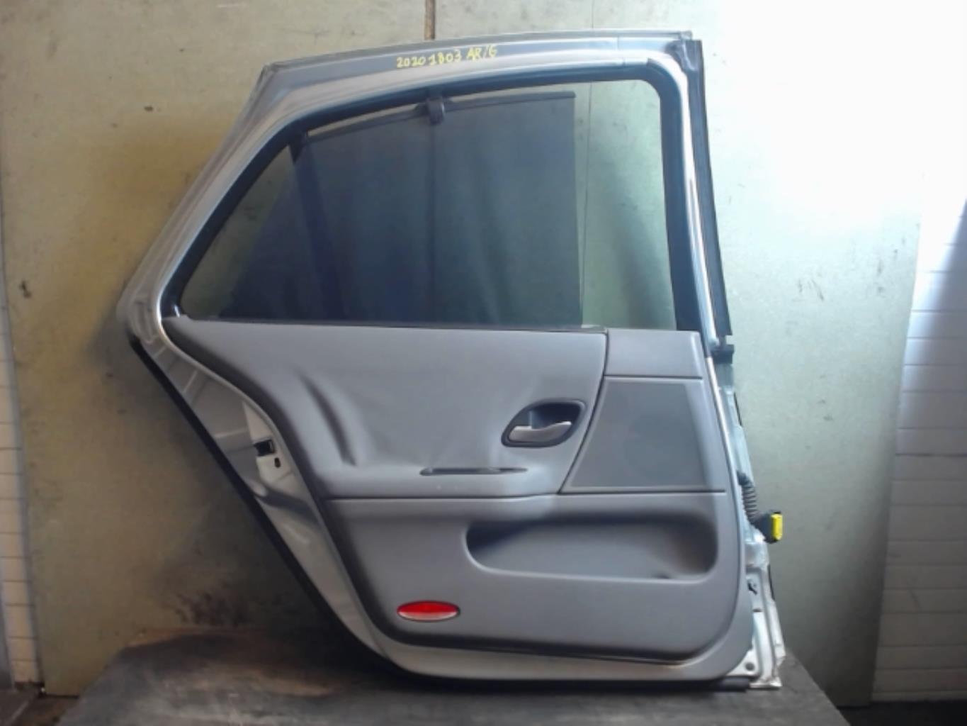 Portiera posteriore sinistra RENAULT LAGUNA 2 PHASE 1 Diésel - 1