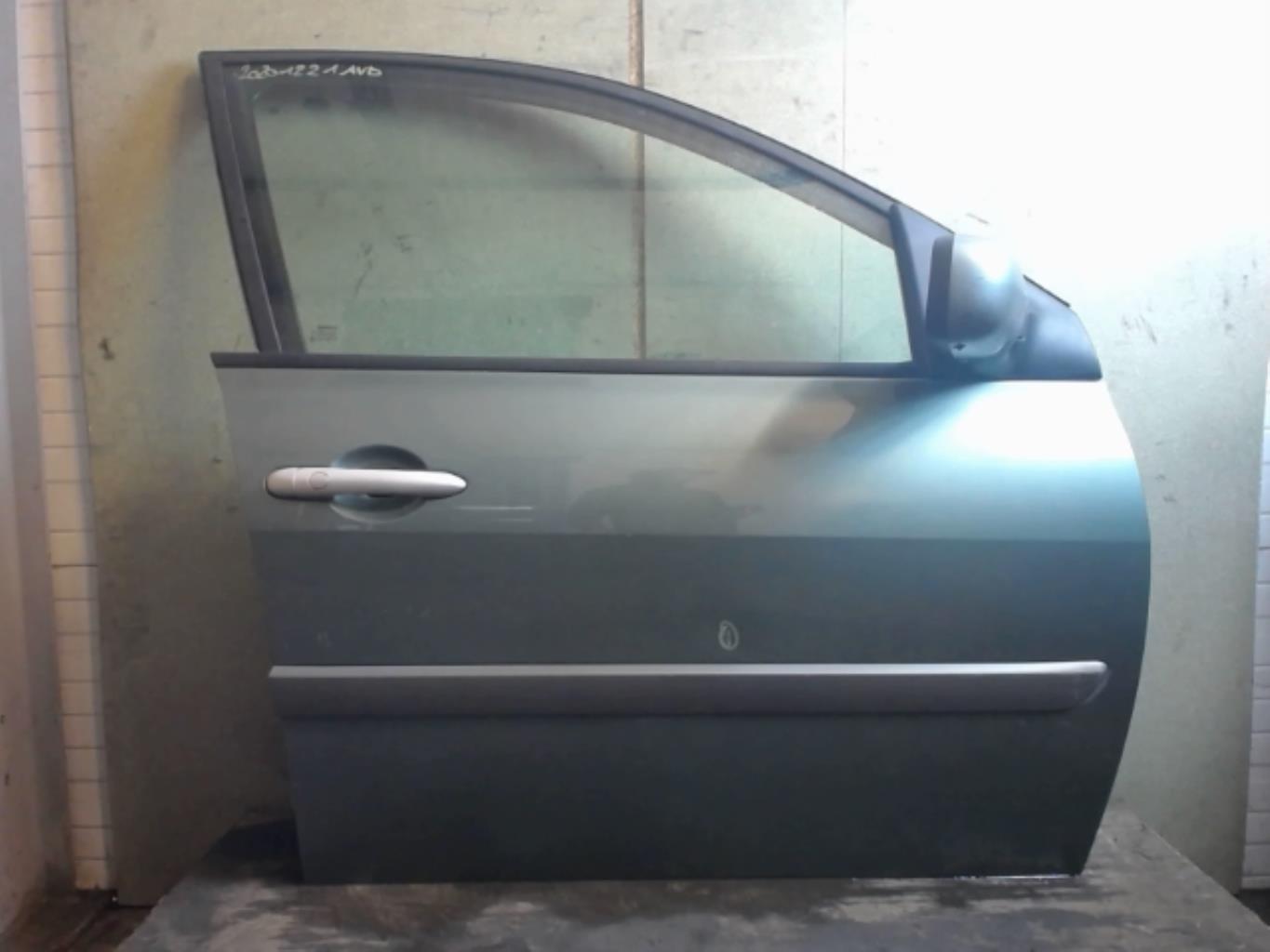 Portiera anteriore destra RENAULT MEGANE 2 PHASE 2 BREAK Diésel - 1