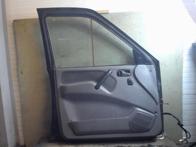 Image Porte avant gauche - FORD MAVERICK 1