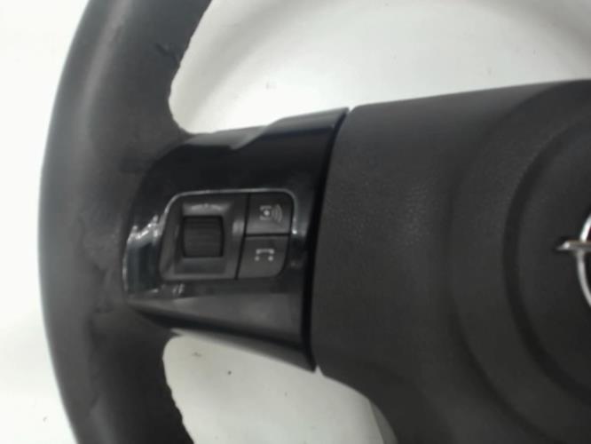 Image Volant - OPEL CORSA D
