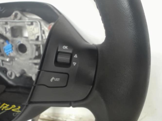 Image Volant - PEUGEOT 208 1