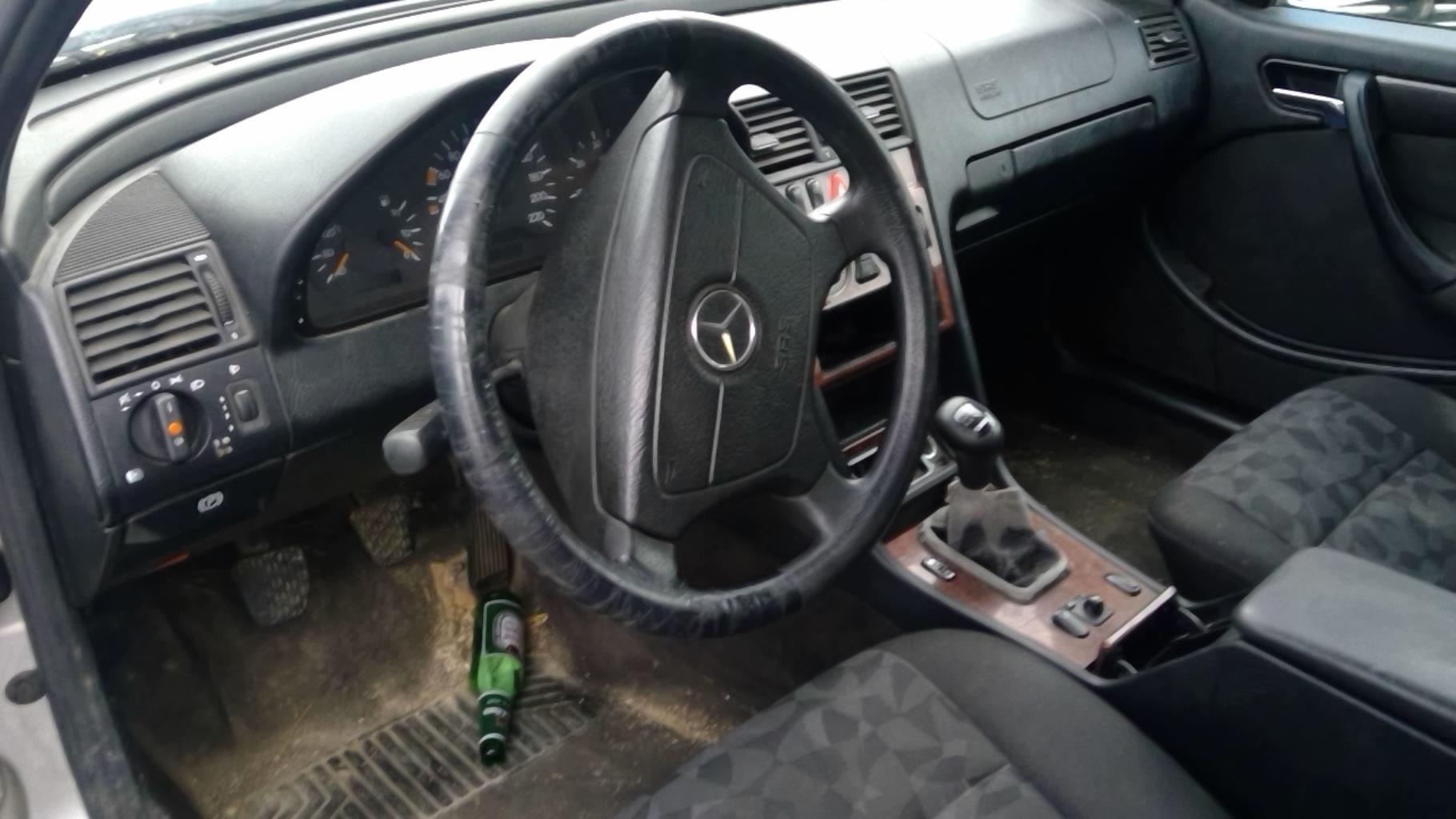 Image MERCEDES CLASSE C 202
