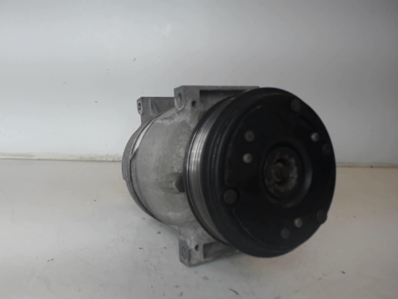 Compresseur clim RENAULT MEGANE 1 PHASE 2 Diesel - 1