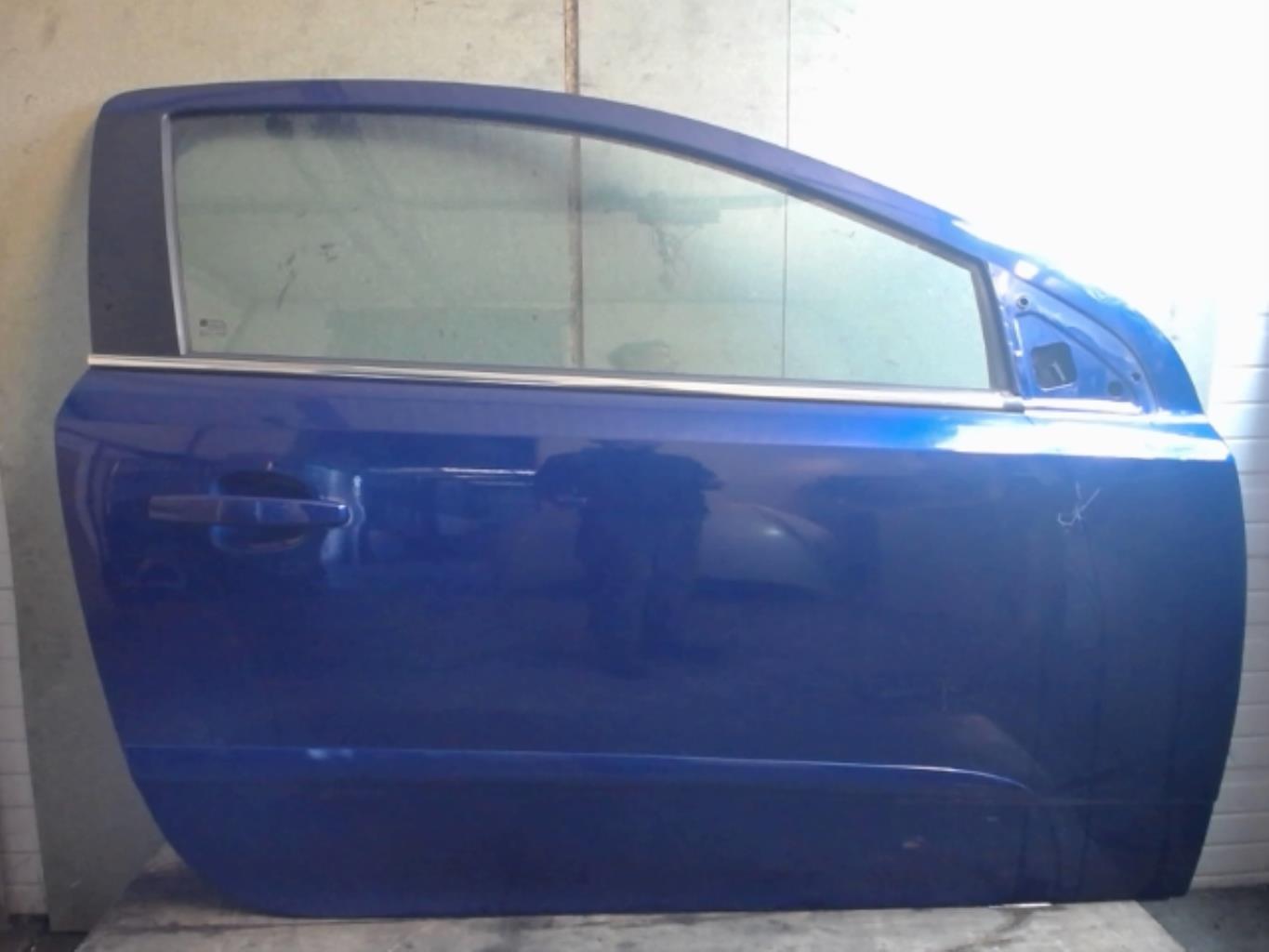 Portiera anteriore destra OPEL ASTRA H GTC PHASE 1 Diésel - 1