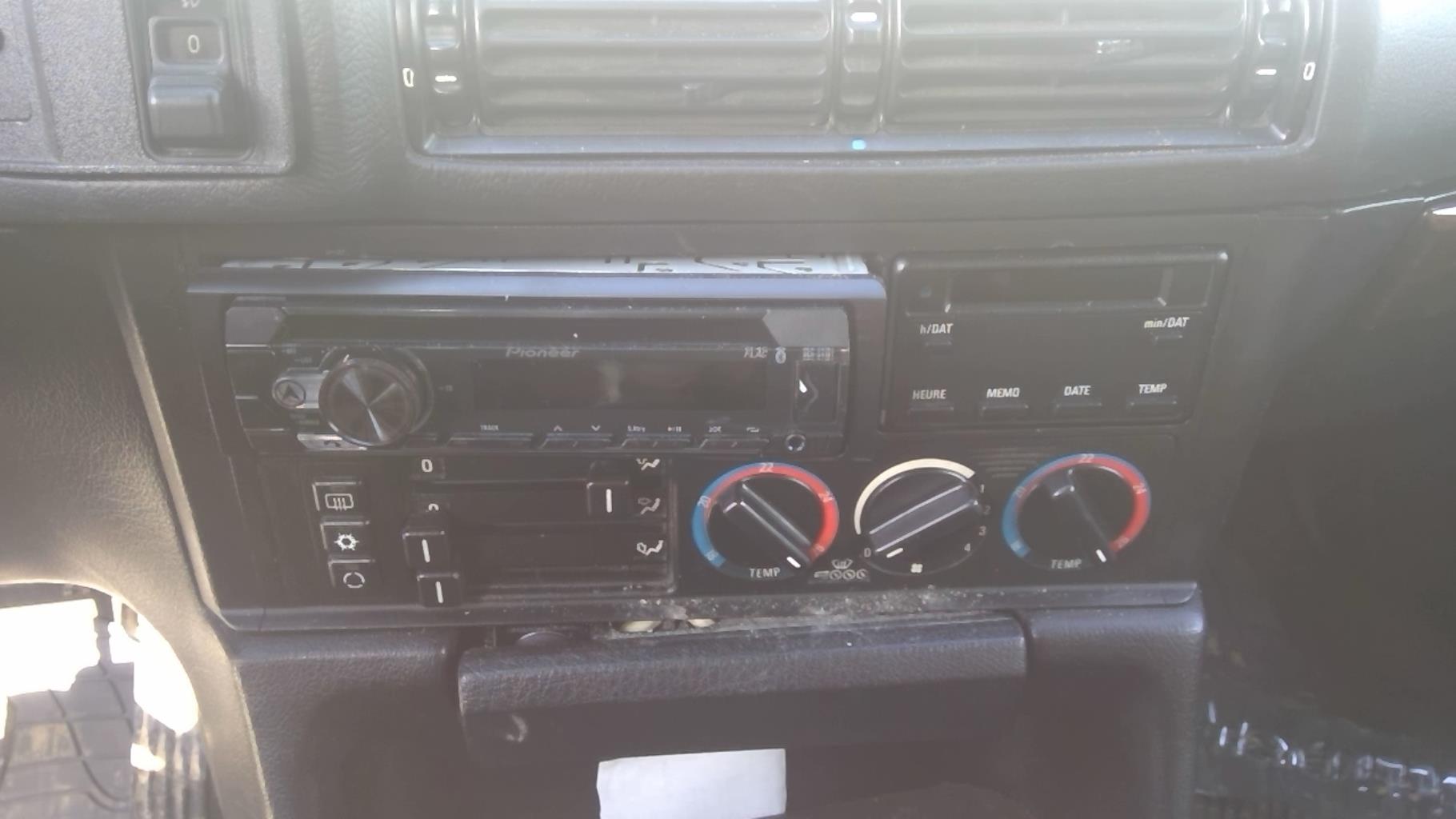 Image Retroviseur gauche - BMW SERIE 5 E34