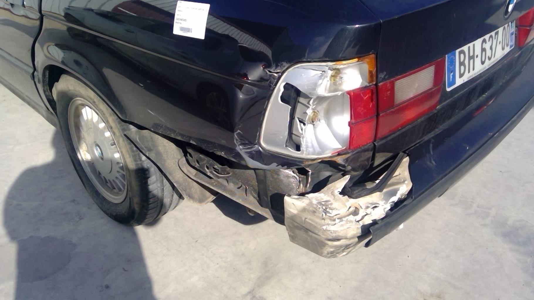 Image Retroviseur gauche - BMW SERIE 5 E34