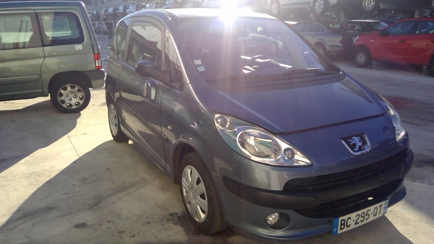 Image Capot - PEUGEOT 1007