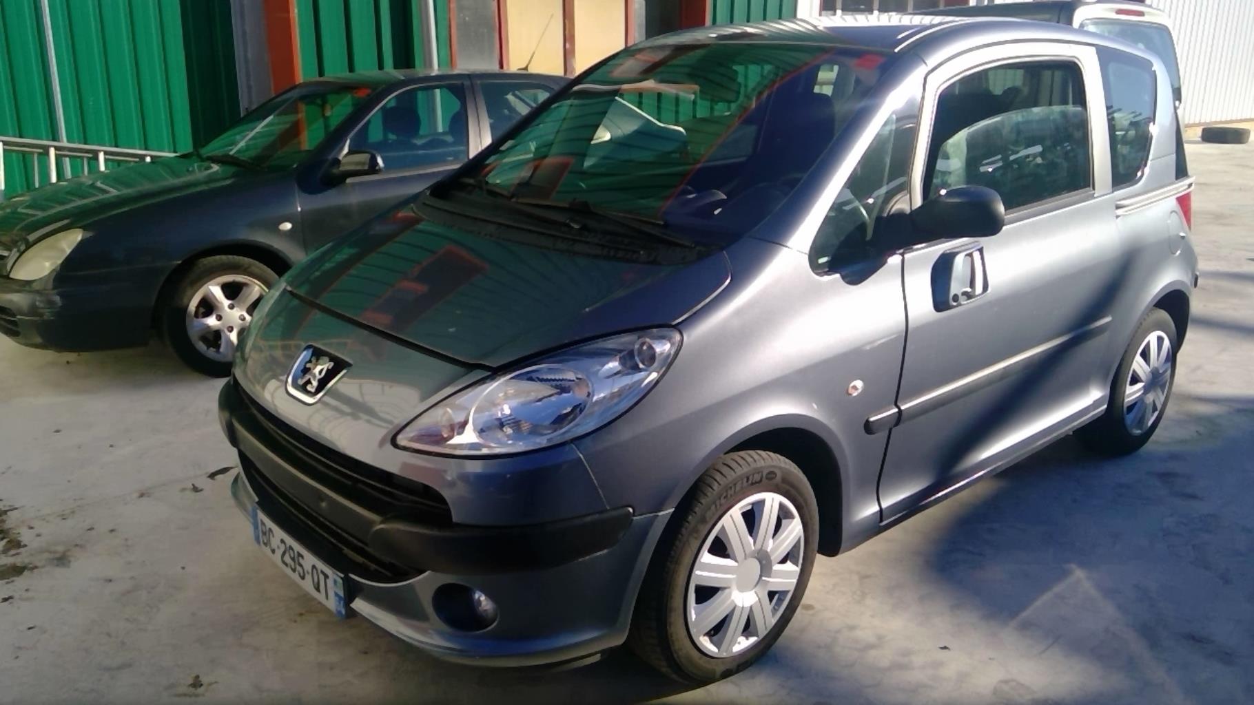 Image Capot - PEUGEOT 1007