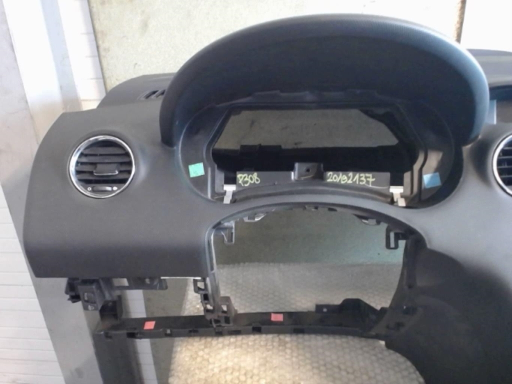 Image Planche de bord complete - PEUGEOT 308 1 SW