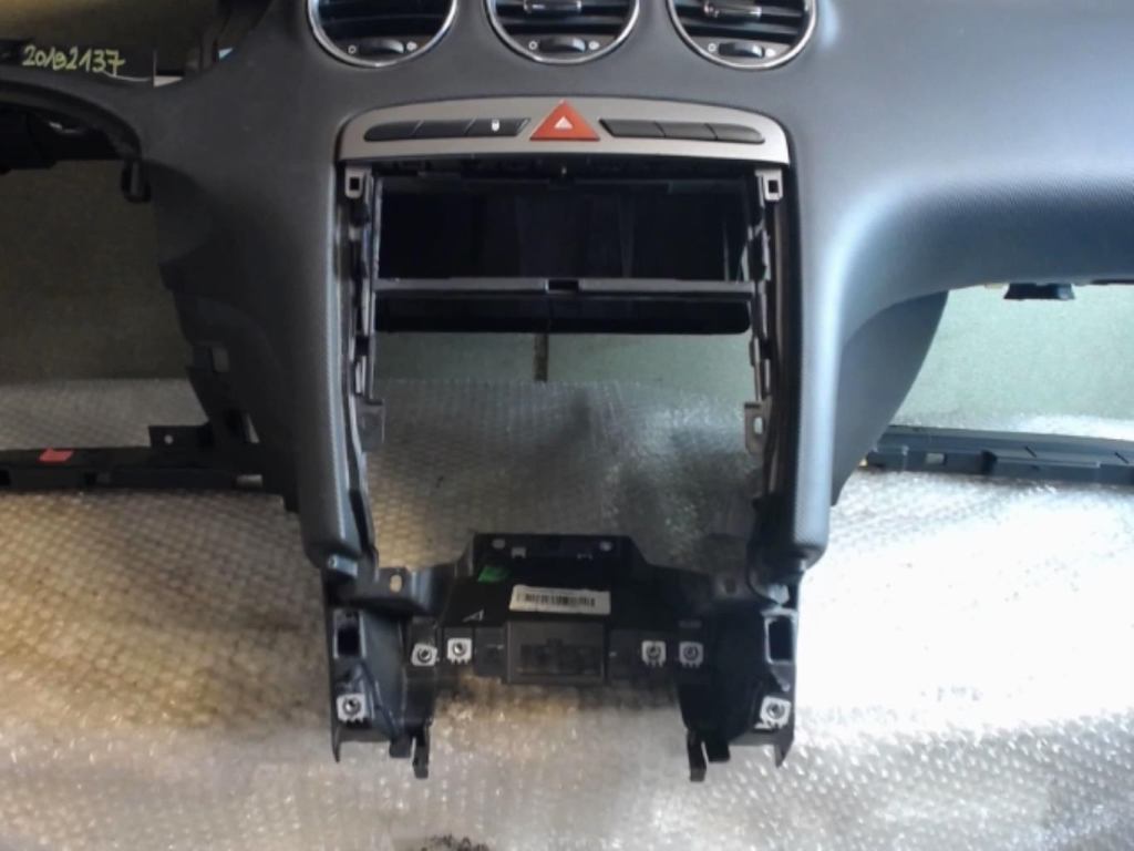 Image Planche de bord complete - PEUGEOT 308 1 SW