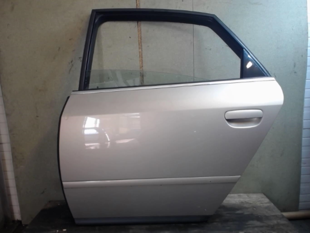 Porte arriere gauche AUDI A6 2 PHASE 1 Diesel - 1