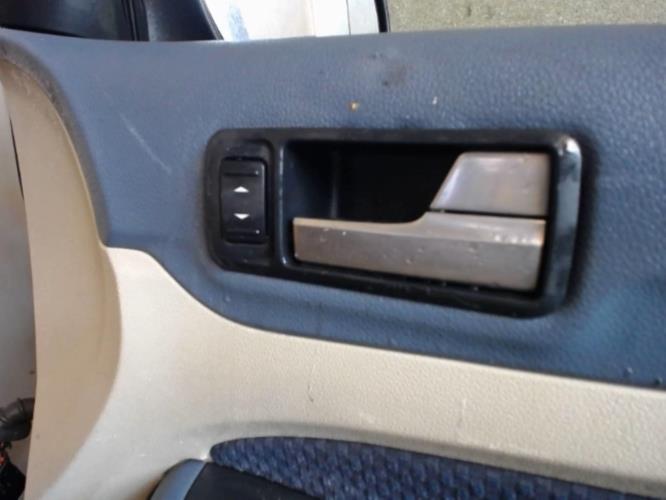 Image Porte avant droit - FORD FOCUS 2