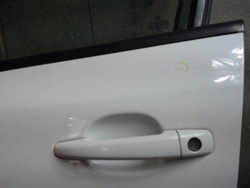 Image Porte avant gauche - CITROEN C4 1