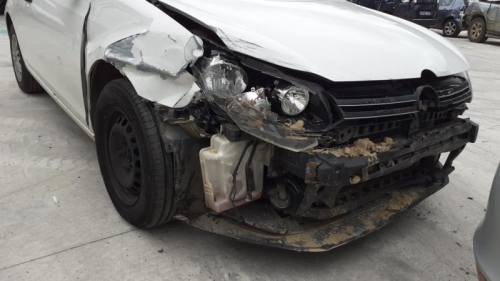 Image Moyeu avant gauche - VOLKSWAGEN GOLF 6