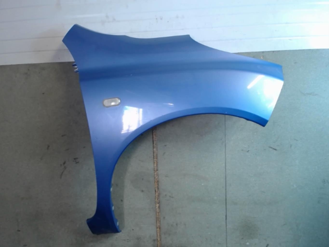 Parafango anteriore destro NISSAN MICRA 3 PHASE 1 Gasolina - 1