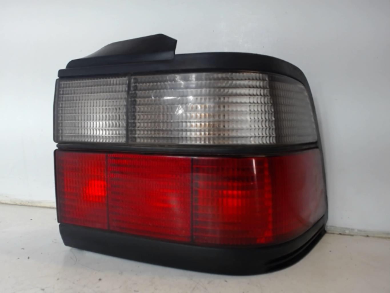 Fanale posteriore principale destro (luci) HONDA CONCERTO Gasolina - 1
