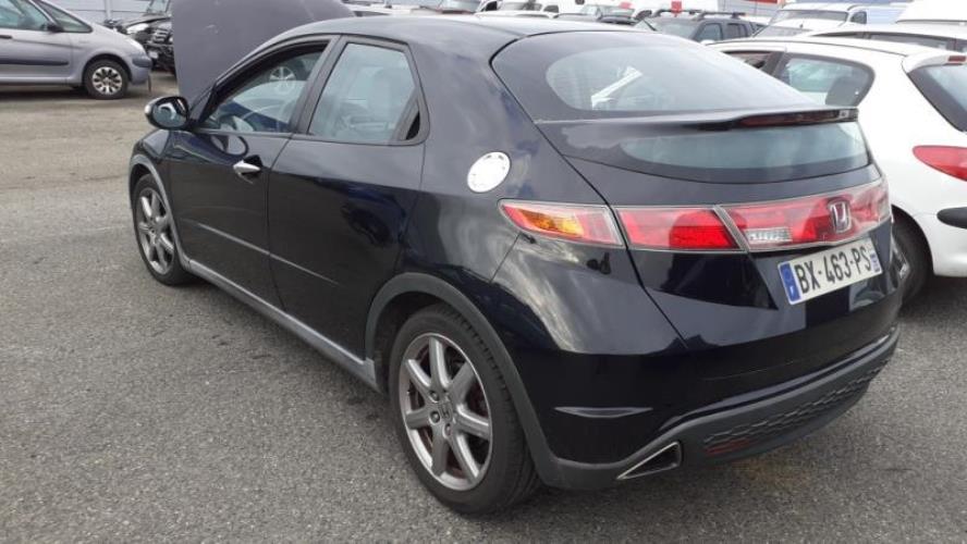 Image Pare choc arriere - HONDA CIVIC 8