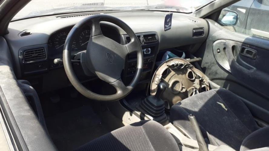 Image Feu arriere principal droit (feux) - NISSAN 100 NX