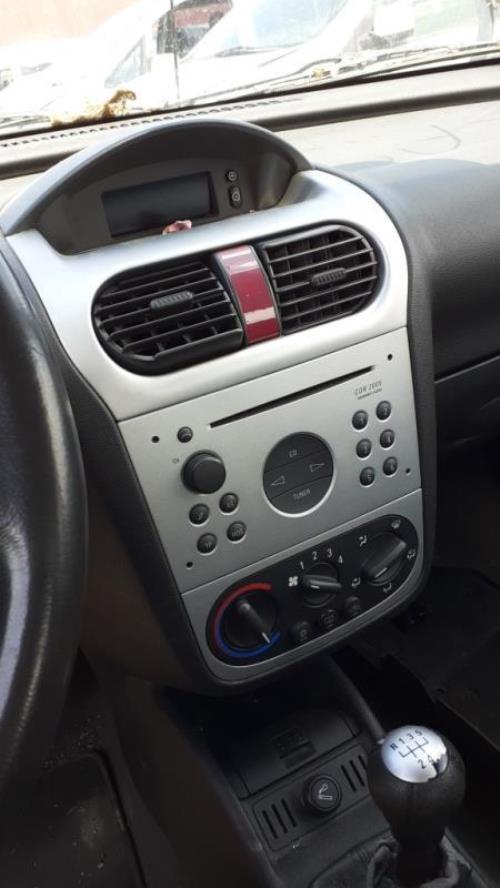 Image Porte avant gauche - OPEL CORSA C