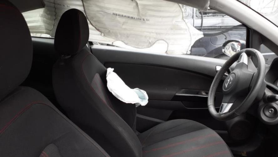 Image Feu arriere principal droit (feux) - OPEL CORSA D