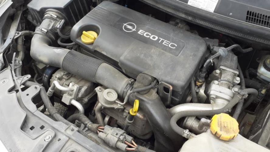 Image Feu arriere principal droit (feux) - OPEL CORSA D