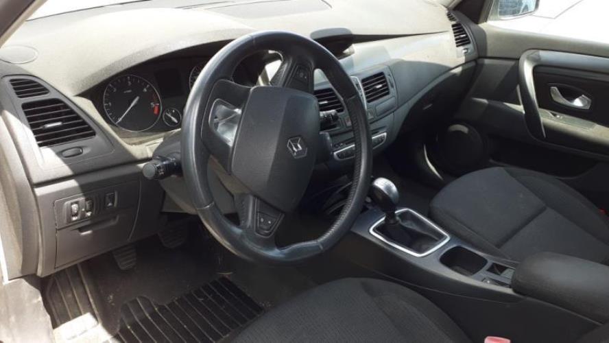 Image Renfort pare choc avant (traverse) - RENAULT LAGUNA 3