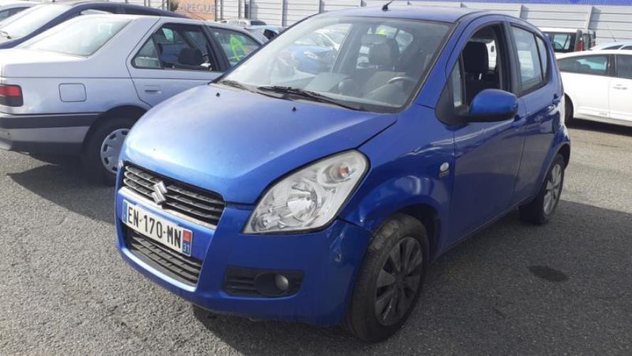 Image Porte avant droit - SUZUKI SPLASH