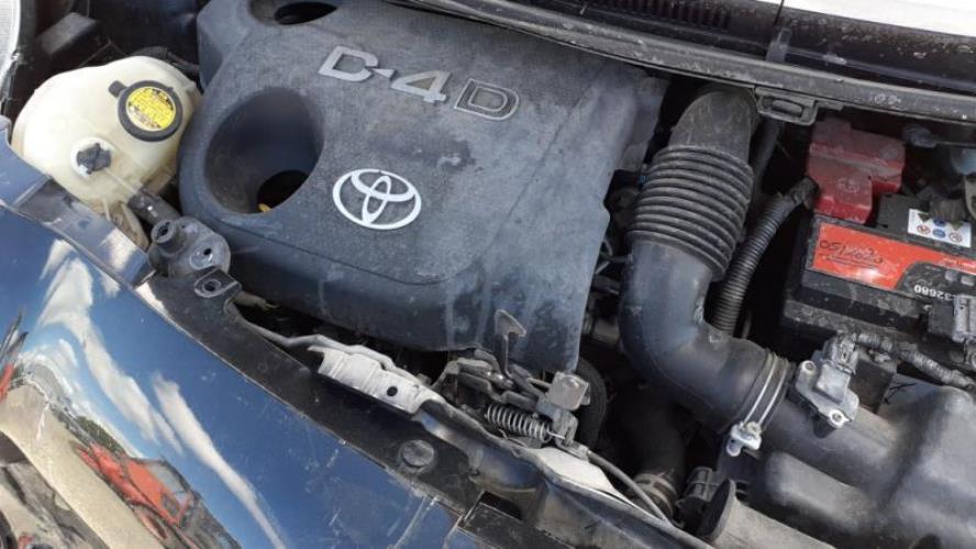 Image Malle/Hayon arriere - TOYOTA YARIS 2