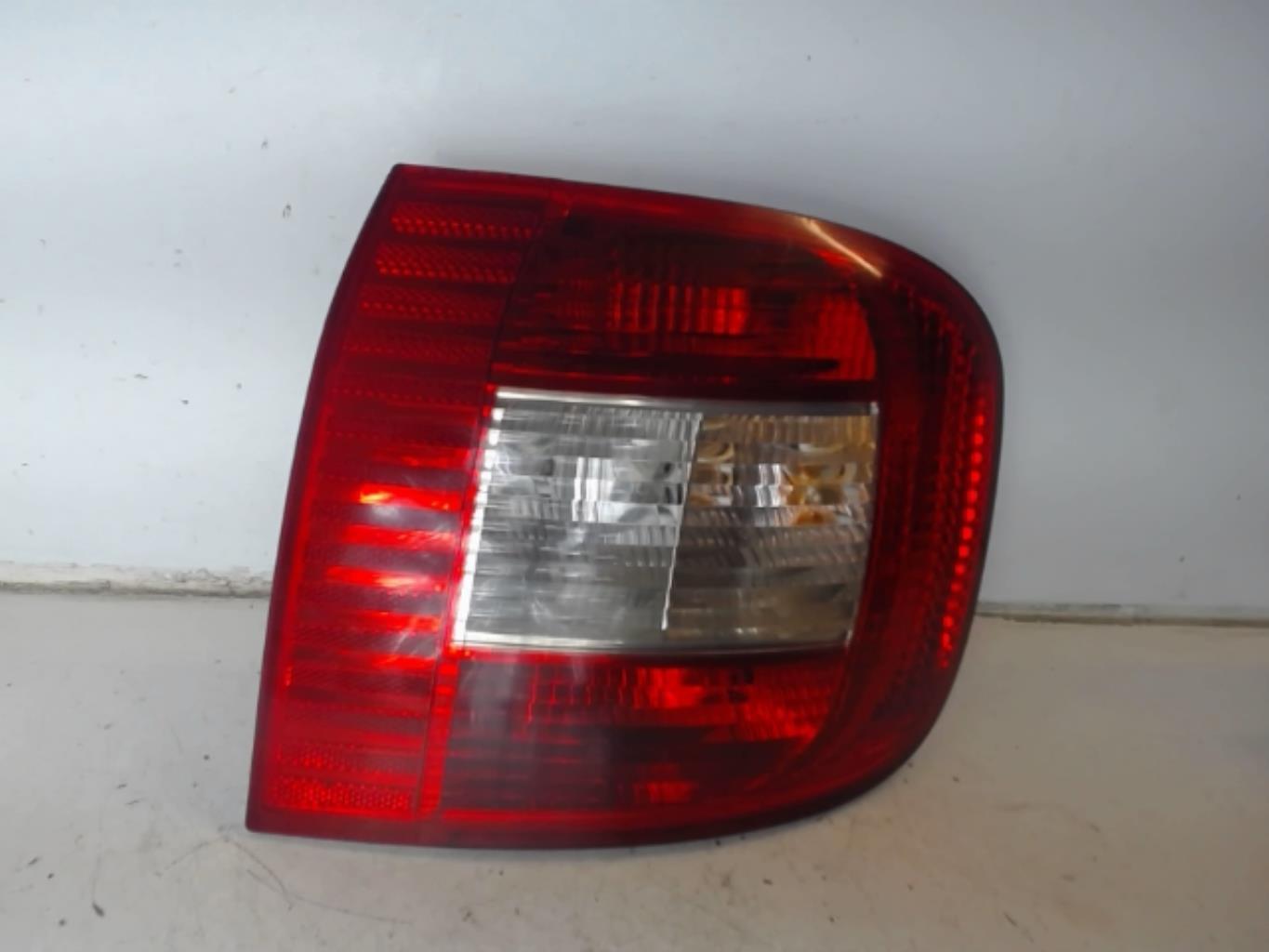 Fanale posteriore principale destro (luci) FIAT MULTIPLA PHASE 2 Diésel - 1