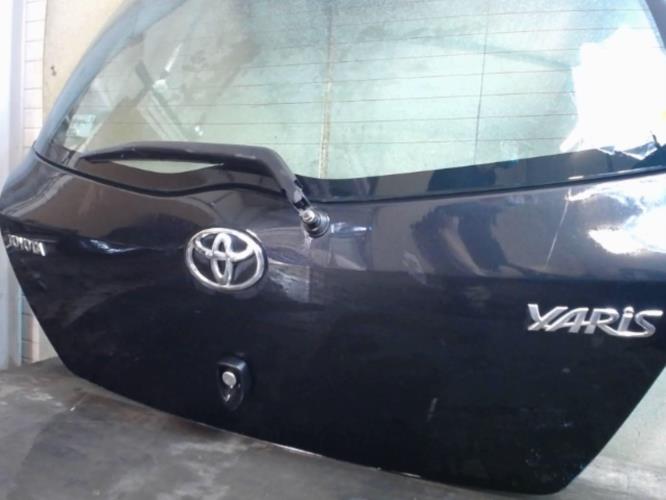 Image Malle/Hayon arriere - TOYOTA YARIS 2