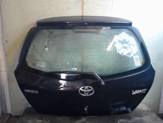 Image Malle/Hayon arriere - TOYOTA YARIS 2