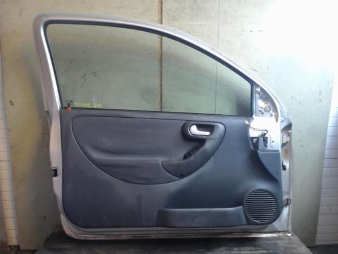Image Porte avant gauche - OPEL CORSA C
